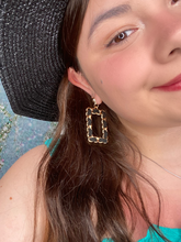 Load image into Gallery viewer, Chain/Leather Earrings
